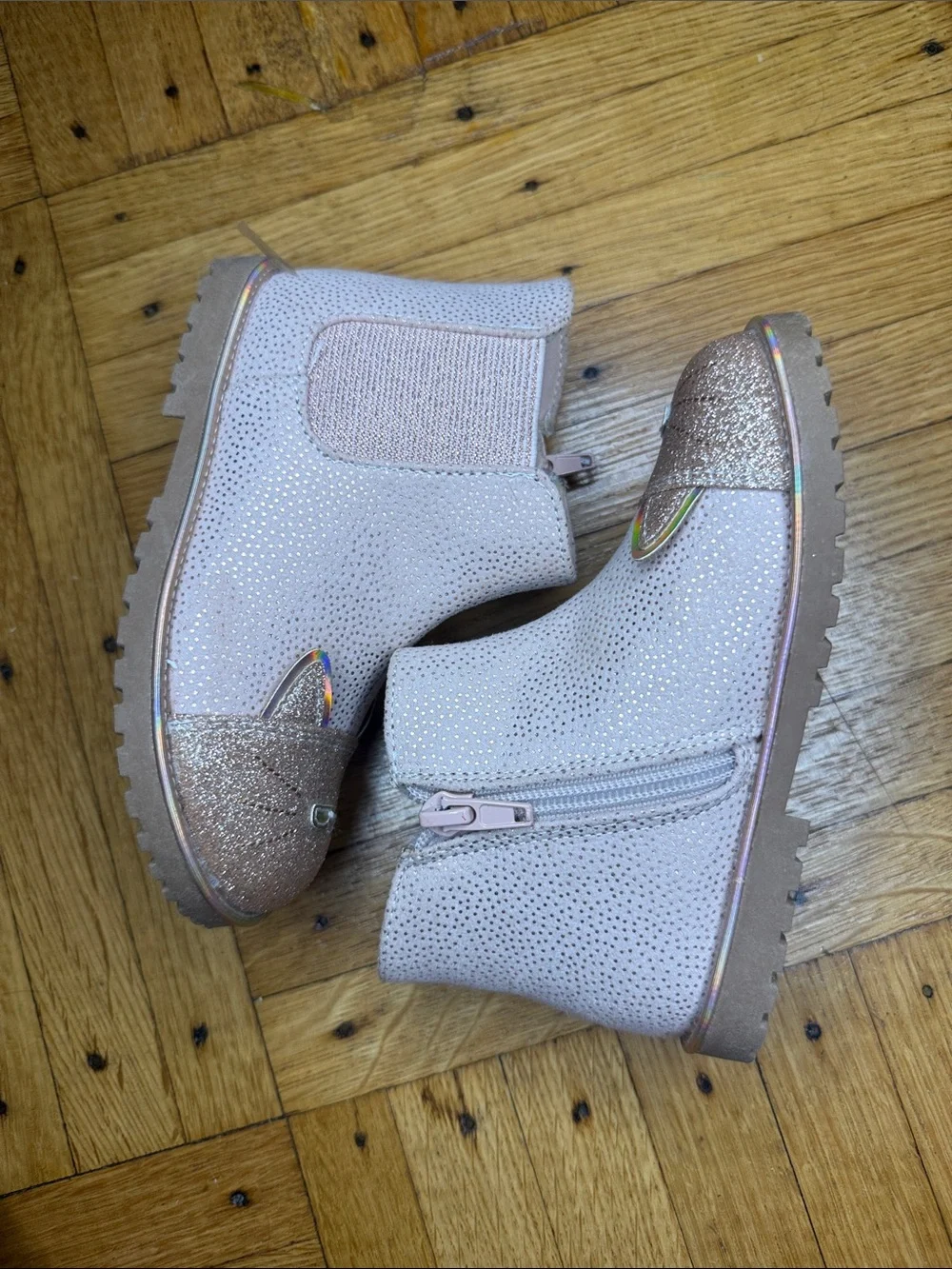Girls Sparkle Cat-Toe Ankle Boots in Light Pink